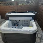 Tiny House *