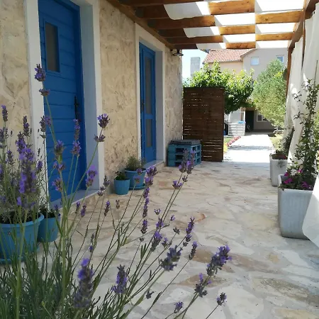 Tiny House Εξοχικό σπίτι Sukošan