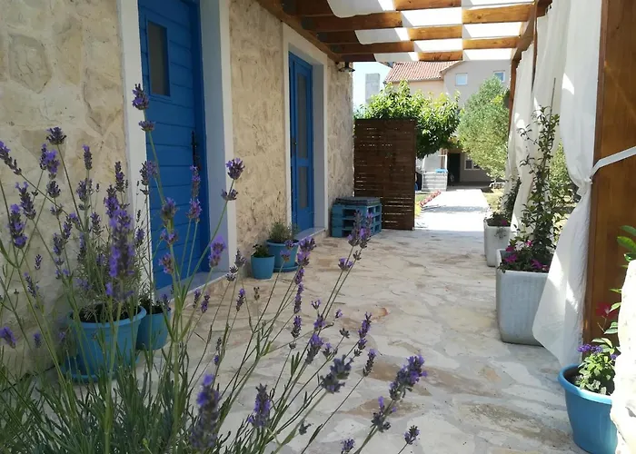 Tiny House Kır Evi Sukošan