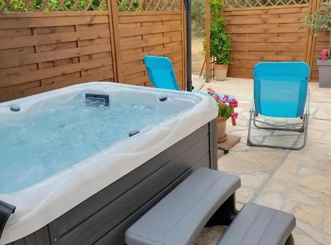 Tiny House Εξοχικό σπίτι Sukošan